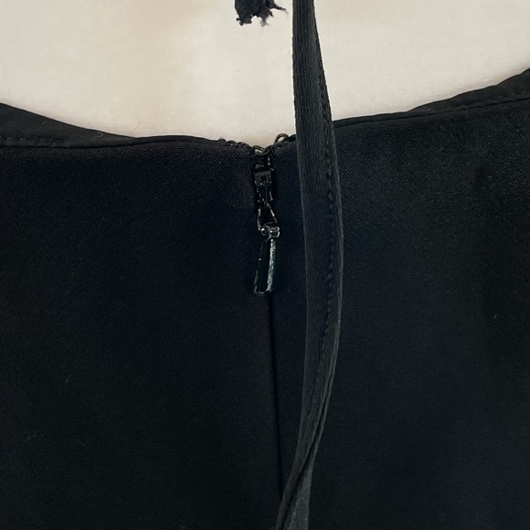 Halston Lacey Gown, 12 - Picture 13 of 17